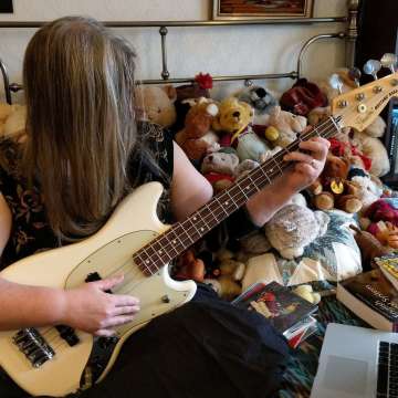 Jo Brodie with Guitar